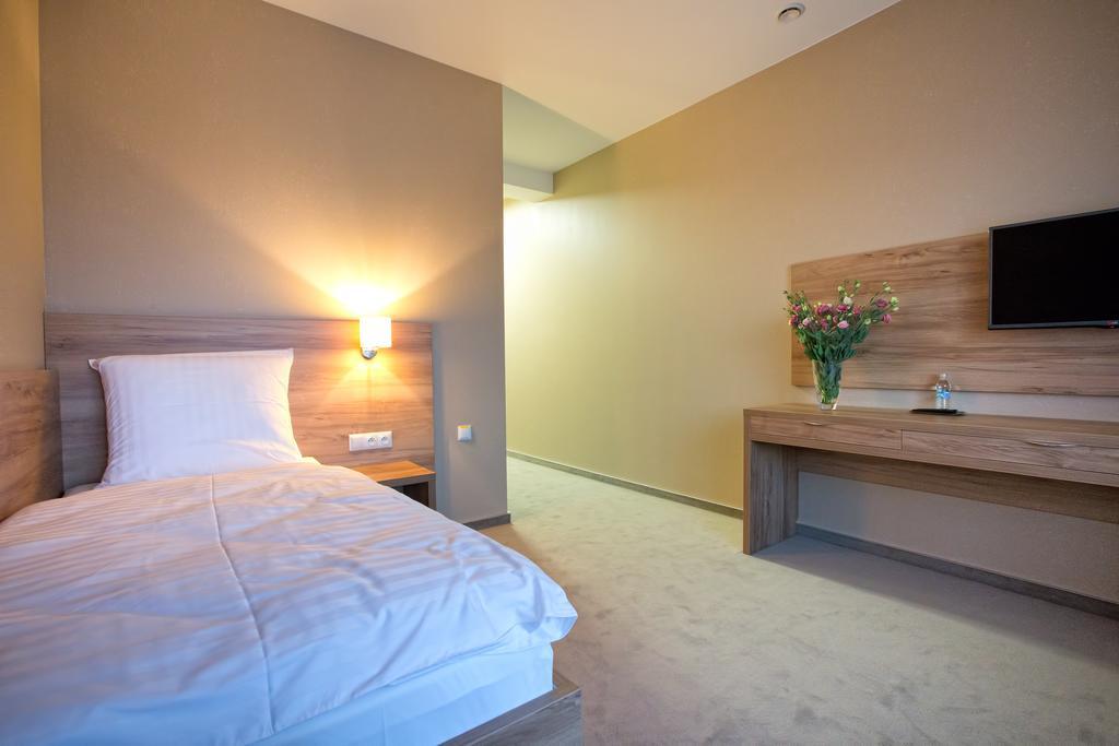 Biala Przystan Apartment Leki Dolne Room photo